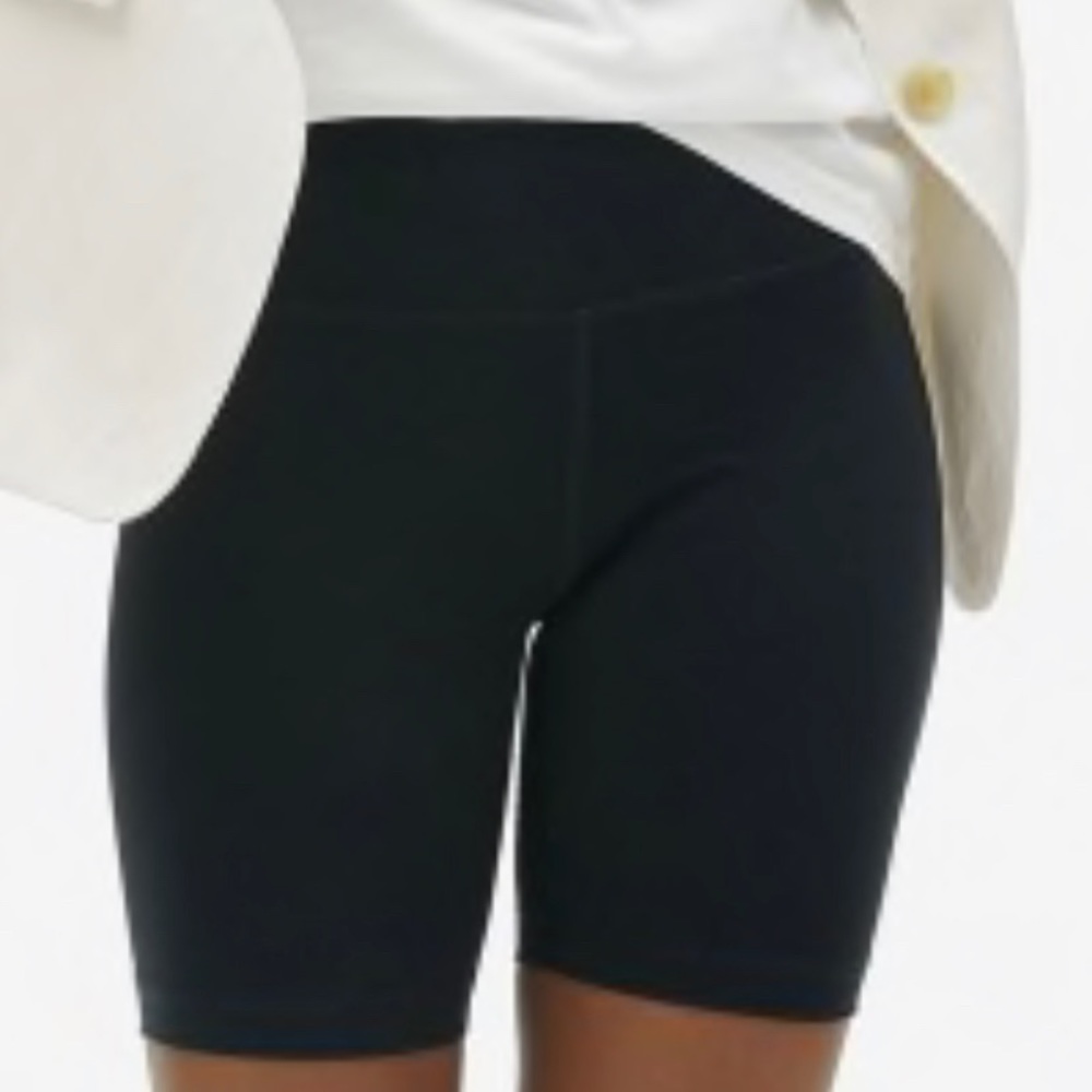 Biker / long black shorts